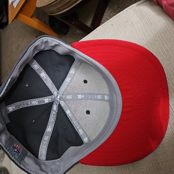 New Era San Francisco 49ers Hat. NWT.  Never worn. Beautiful - Picture 6 of 6